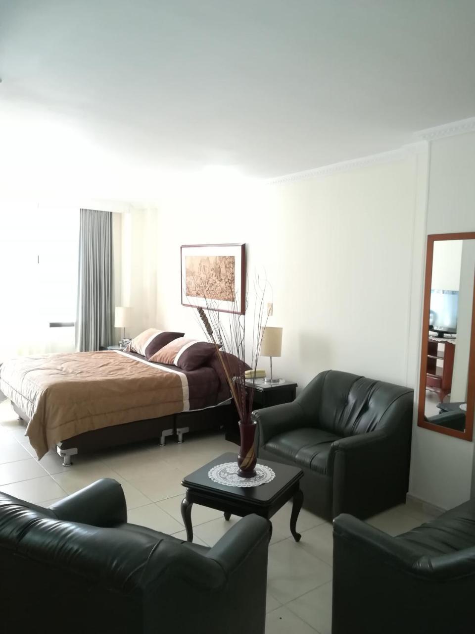 Hotel Costa Del Sol Fusagasuga Buitenkant foto