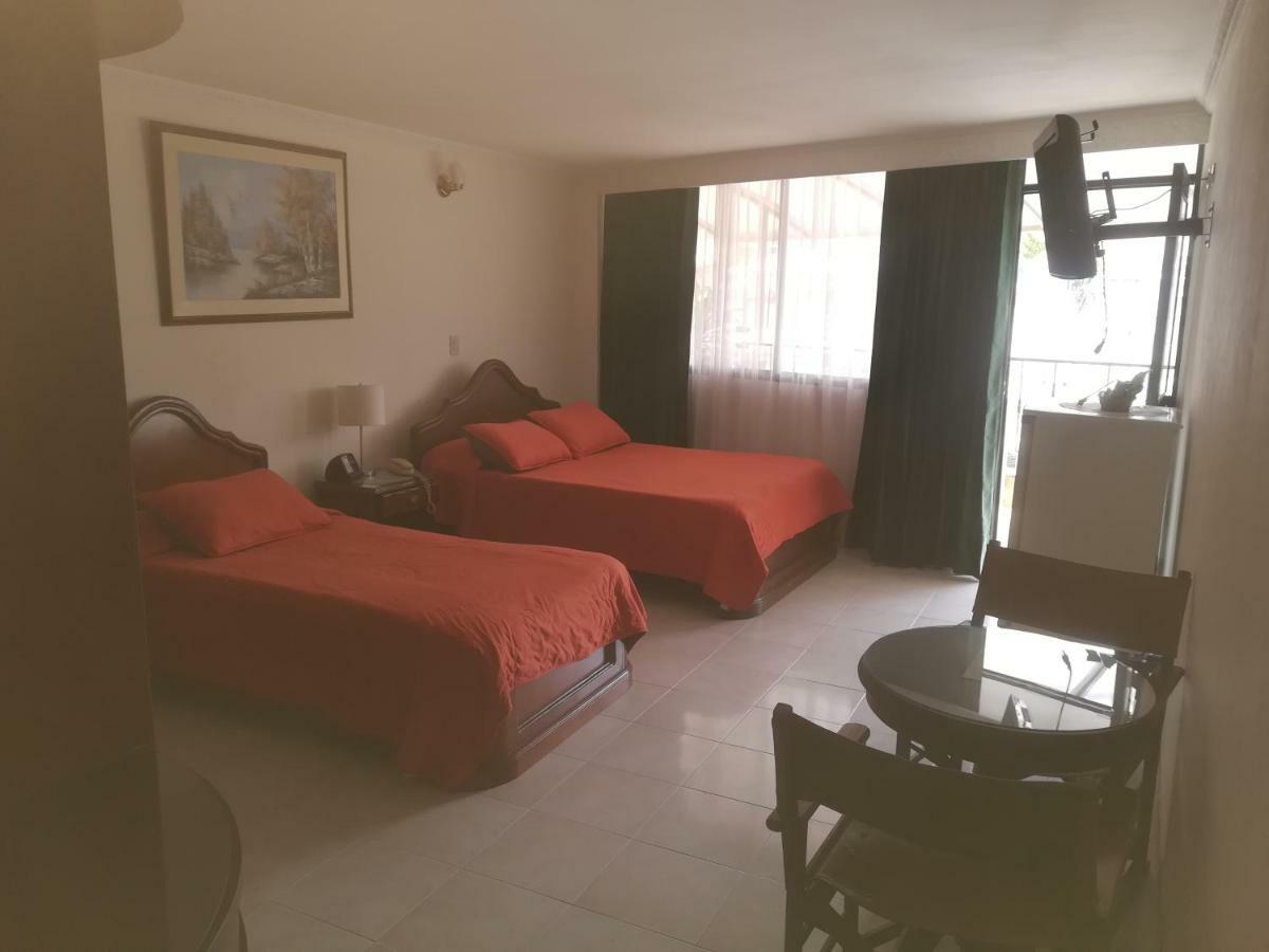 Hotel Costa Del Sol Fusagasuga Buitenkant foto